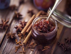 spiced plum chutney